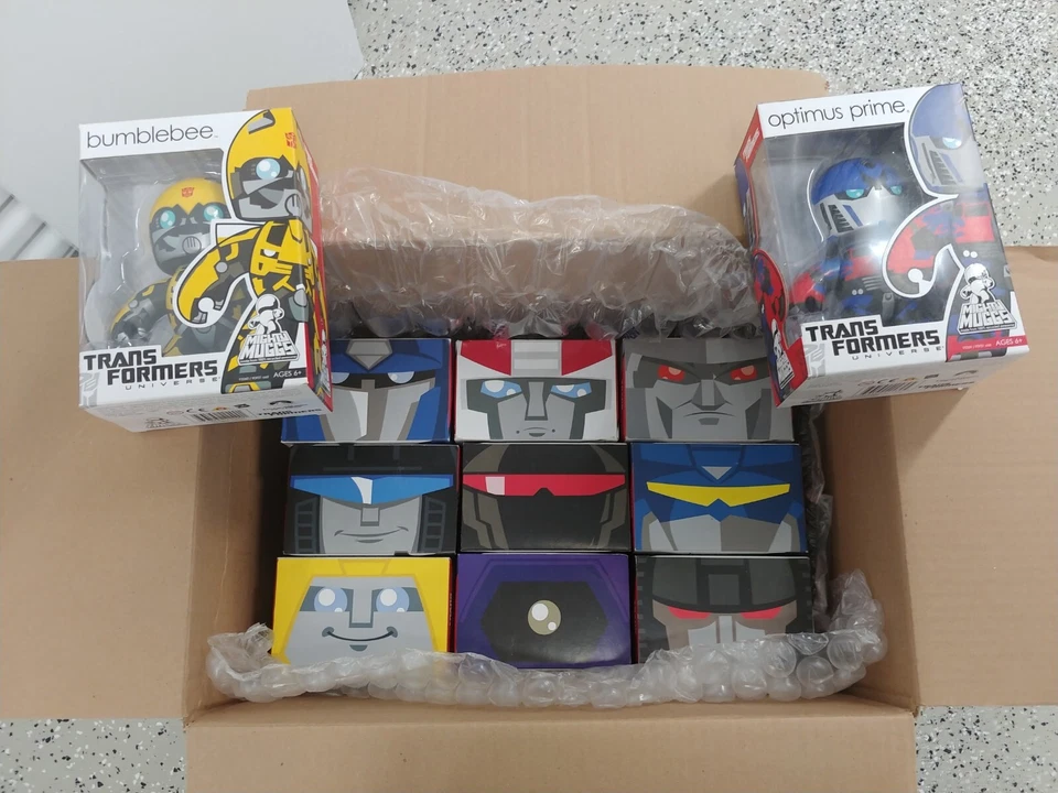 Transformers Mighty Muggs 11 lot Prowl Optimus Soundwave Megatron Jazz Grimlock - Image 1 of 1