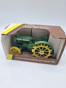 Vintage 1988 Ertl 1:16 John Deere 1935 Model BR Tractor, Coll. Ed., #5586DA, NIB - Picture 1 of 12