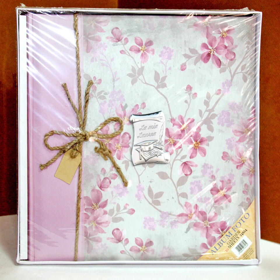 Album fotografico Laurea targa argento 24x24 20 fogli Garden rosa - Immagine 1 di 1