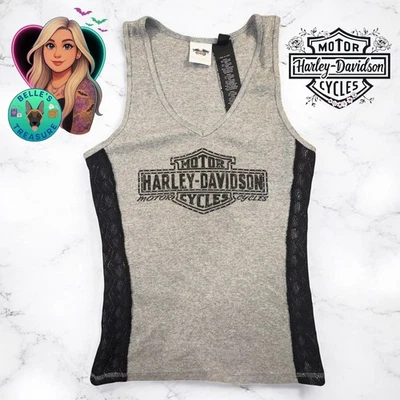 Camiseta regata feminina Harley Davidson grande cinza renda acabamento lateral com nervuras gola V - Imagem 1 de 4