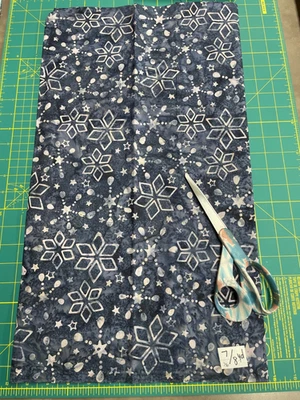 Batik Remnant - 100% cotton - 45" wide - 7/8  yds - #730 - Image 1 of 2