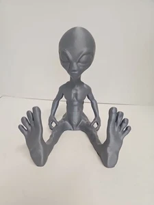 Gray Alien Action Figure! - Picture 1 of 6