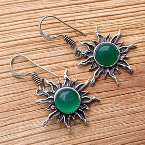 Beautiful Green Onyx Gemstone Dangle Earring 925 Sterling Silver Plated Jewelry - Picture 1 of 5
