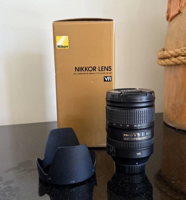 Nikon AF-S FX NIKKOR 28-300mm F/3.5-5.6G ED VR Zoom Lens - Image 1 of 2
