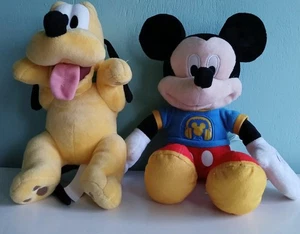  Singing Mickey & Pluto  Disney JR Clubhouse The Hot Dog Song watch The Video - Picture 1 of 7