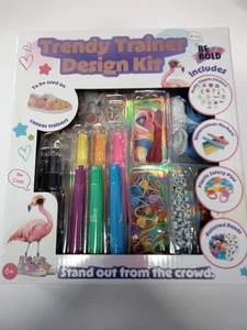 Be Bold Trendy Trainer Design Kit Flamingo New (Box Damaged) - Picture 1 of 3