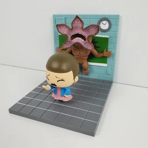 Stranger Things Eleven Vs Demogorgon Loot Crate Exclusive Diorama  New OPEN BOX - Picture 1 of 10