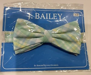 J. BAILEY 1015-JOHNNY BOY'S BOWTIE BOW GREEN LIGHT BLUE PLAID ONE SIZE - Picture 1 of 3