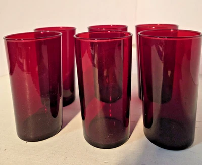 Juego de 6 vasos de vidrio rojo rubí vintage soplados a mano Foto 1 de 4