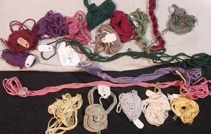 Lot of short lengths of Au Ver a Soie Soie d'Alger Cross-Stitch/Needlepoint - Picture 1 of 1