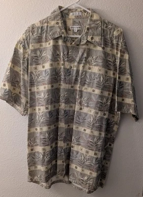 Pierre Cardin Hawaiian Short Sleeve Shirt One Pocket Flower Motif XL - Image 1 of 4