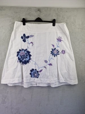 Monsoon White Floral Skirt Size UK 22 Lined 60/40 Linen Cotton - Image 1 of 4