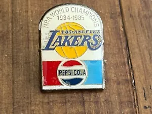 VINTAGE NBA LAKERS LOS ANGELES PEPSI COLA 1984 1985 PIN PINS - Picture 1 of 1