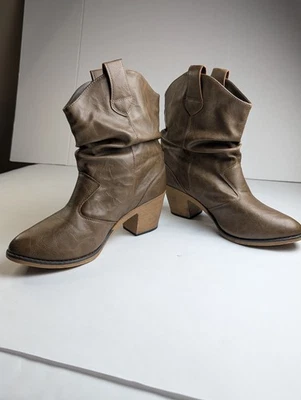  Charles Albert Brown Vegan slouch leather brown Boots Sz 11 runs sm comfortable - Image 1 of 4