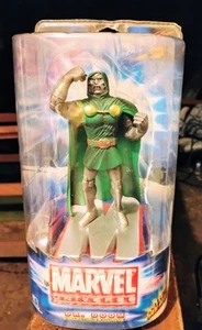 2009 Doctor Doom Marvel Legends 6" Series 1 New In In Box - Picture 1 of 6