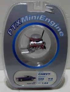 PTX MiniEngine BIG BLOCK CHEVY im Maßstab 1:24 vorgebaut NEU in Verpackung - Bild 1 von 8