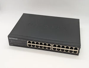 Commutateur réseau NETGEAR GS324 24 ports Gigabit Ethernet défectueux non géré GS324v2 - Photo 1/14