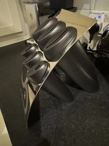 Global Knives 30th Anniversary Knife Holder Block - Picture 1 of 5