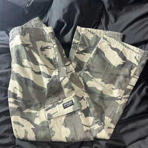 Wrangler Fleece Lined Real Comfortable Jeans Real Tree 29 X 30 - Picture 1 of 9