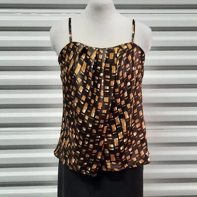 Camisa blusa sin mangas New York & Company para mujer mediana marrón envolvente sintética  Foto 1 de 4