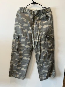 Class Club- Camo Pants - Picture 1 of 4