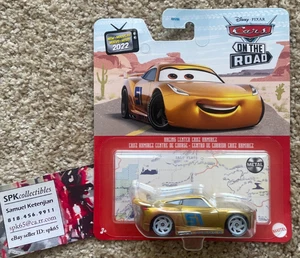 Disney Pixar Cars On The Road Racing Center Cruz GOLD 2022 Diecast NEW First Iss - Picture 1 of 2