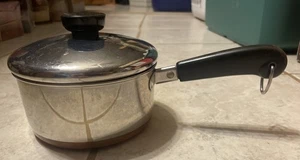 Revere Ware 1801 Copper Clad Bottom 1 qt Pot Lid Clinton Ill USA Sauce Pan 94d - Picture 1 of 17