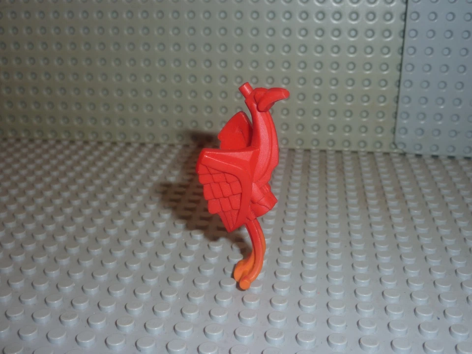 LEGO Phoenix with Marbled Orange Tail Feathers Pattern Réf 43744pb01 Set 4730 - Photo 1/1