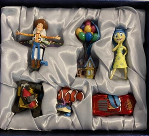 Disney Store 30th Anniversary Pixar Sketchbook Limited Ornament Set UP RETIRED - Picture 1 of 12