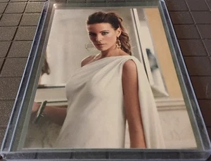 Kate Beckinsale Custom / Neuheit Trading Card Model Schauspielerin  - Bild 1 von 2