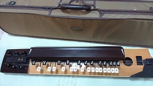 Suzuki high-end Taishogoto 'Tenga' (典雅)  with Semi-hard Case (#01) - Picture 1 of 4