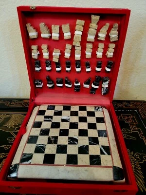 ¿Chino? Juego de ajedrez de mármol piedra jabón tallado a mano 2,5" King Board Stand ¡En caja! Foto 1 de 4
