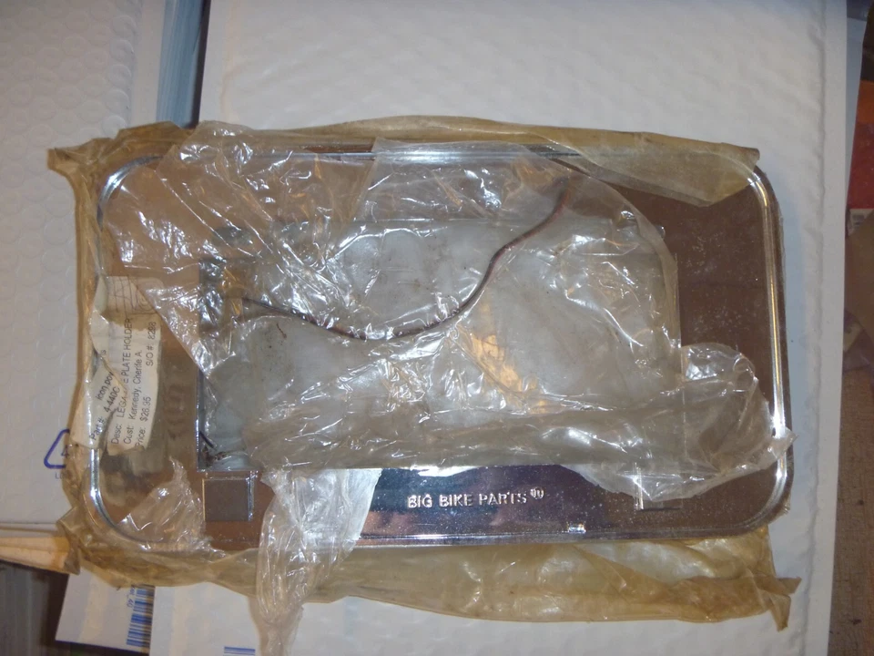 NUEVO Soporte de placa de luz de freno de funcionamiento Big Bike Parts Lega-Lite 4-440 4-440C Foto 1 de 2