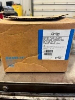 Abrazaderas perforadoras centrales de 4", acero al carbono galvanizado, CP1699 Foto 1 de 2