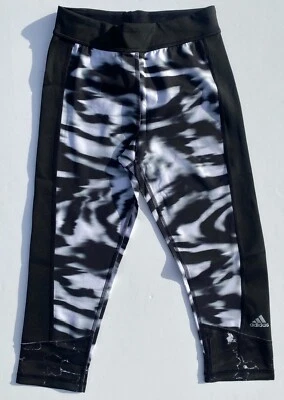 Adidas Women Ladies TechFit Capri Pants Leggings Jogging Gym Bottoms Black New - Image 1 of 4