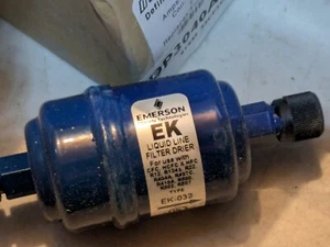 Lot of 2 Emerson EK032 Liquid Line Filter Drier 1/4" ODF 060009 HVAC - Picture 1 of 3
