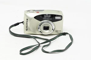 FUJIFILM Zoom Date 60 35mm Film Point  Shoot Auto Focus Camera (#B32) - Picture 1 of 9