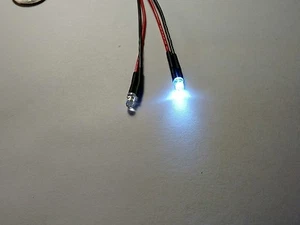  White flashing led On 24" Connector Plugs, Works with Woodland Scenics 2/set - Picture 1 of 3