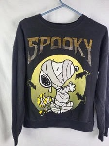 Peanuts Snoopy Mummy Spooky Women's Halloween Sweatshirt Black Graphic MED - Picture 1 of 8