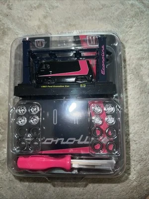 🔥🔥M2 1965 Ford Econoline Van (kit) $20🔥🔥 Foto 1 de 4