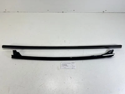 Par de molduras de puerta trasera derecha del lado del pasajero Porsche Panamera 2017-2023 OEM Foto 1 de 4