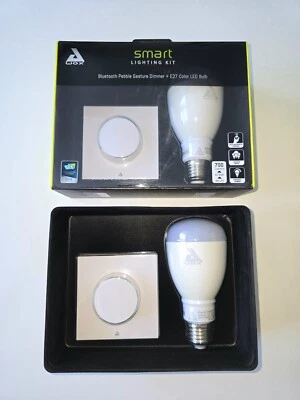 Awox SmartLIGHT Colour Bluetooth LED Bulb 9W E27 And SmartPEBBLE Motion Control  - Image 1 of 4