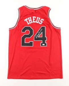 Reggie Theus Signed Chicago Bulls Jersey (JSA COA) 2xNBA All Star 1981 & 1983 - Picture 1 of 6