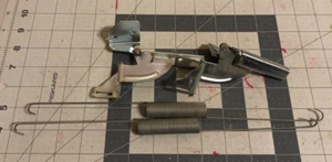 Bisagra de puerta secadora Kenmore 3387559 3387560 - Imagen 1 de 1