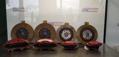 18 CADILLAC CTS-V BRAKE CALIPER SET WITH ROTORS FRONT AND REAR RED Foto 1 de 4