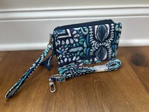 VERA BRADLEY 3-In-1 RFID Portafoglio da Polso Tracolla Isola Medaglione 28044-U60 - Foto 1 di 12
