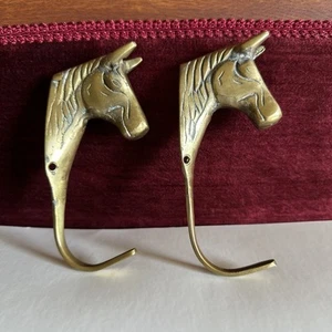 Appendiabiti testa di cavallo ottone 6 in vintage set di due appendiabiti da parete equitazione - Foto 1 di 5