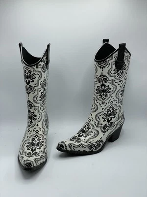 Botas de lluvia altas de goma con estampado de cachemira blancas negras Corkys damasco 8 para mujer Foto 1 de 4