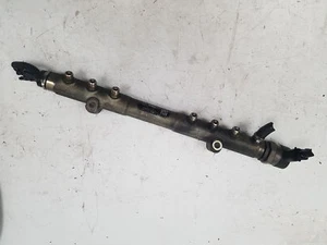 VOLVO V70 S80 2.4 D5 FUEL RAIL  0445215023 31259011 - Picture 1 of 8
