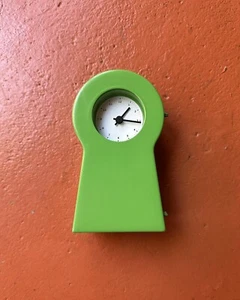 IKEA PS 1995 Green Key Hole Shaped Clock 5 1/2 Inches Working - Picture 1 of 6